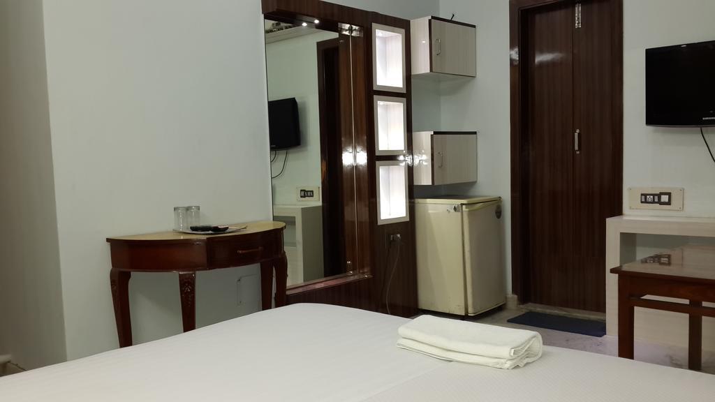 Hotel Rupasi Bangla Calcutá Quarto foto